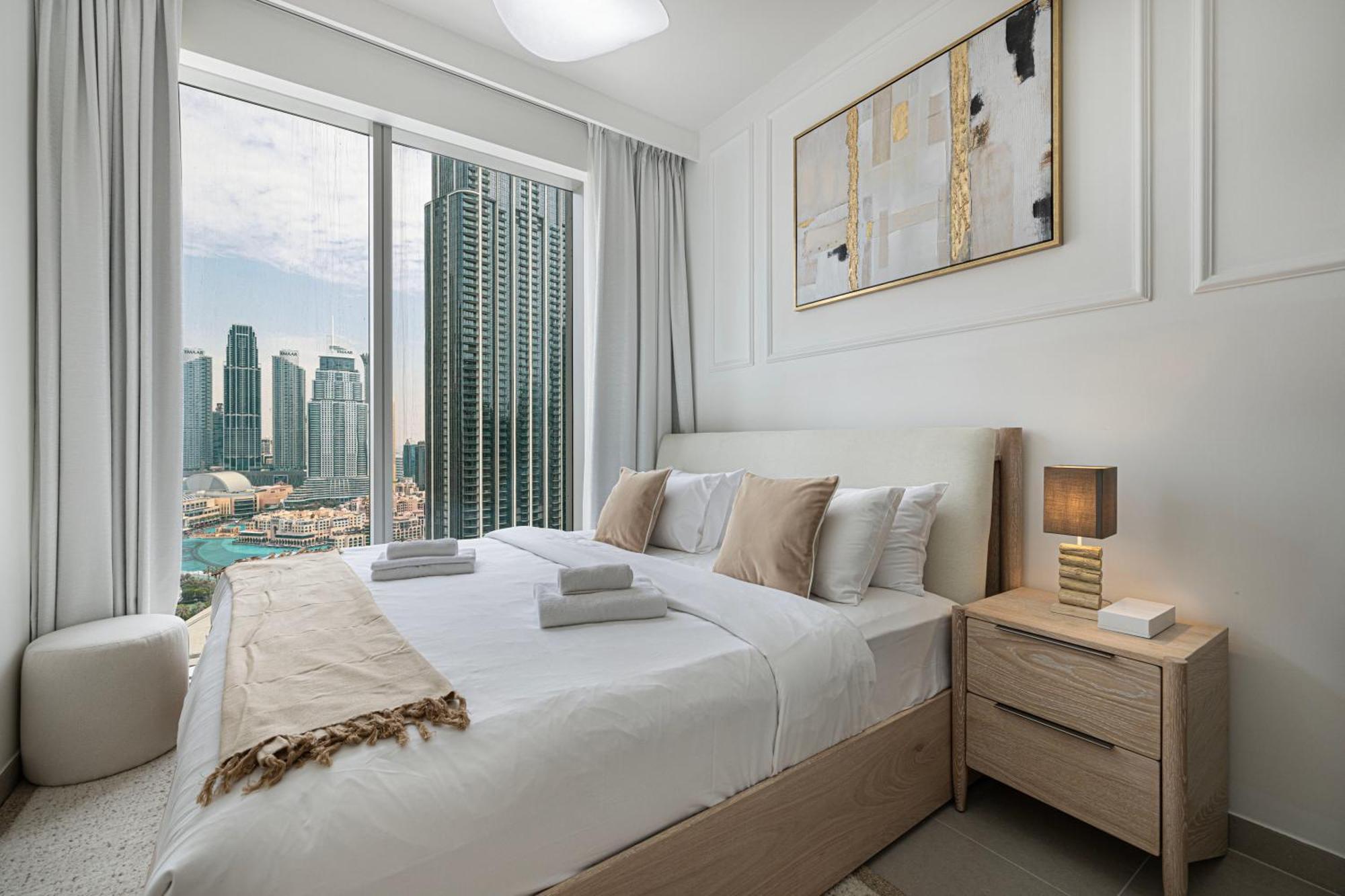 Luxury 4br Burj Khalifa & Fountain Views