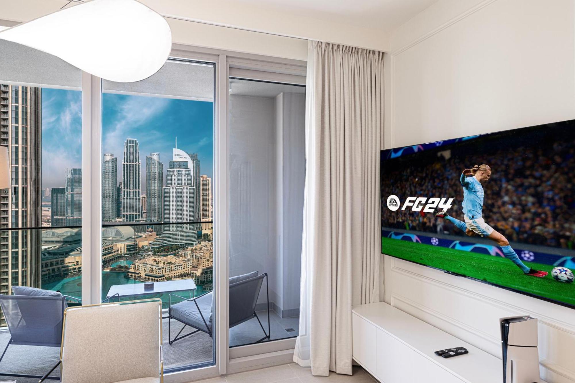 Luxury 4br Burj Khalifa & Fountain Views Dubai
